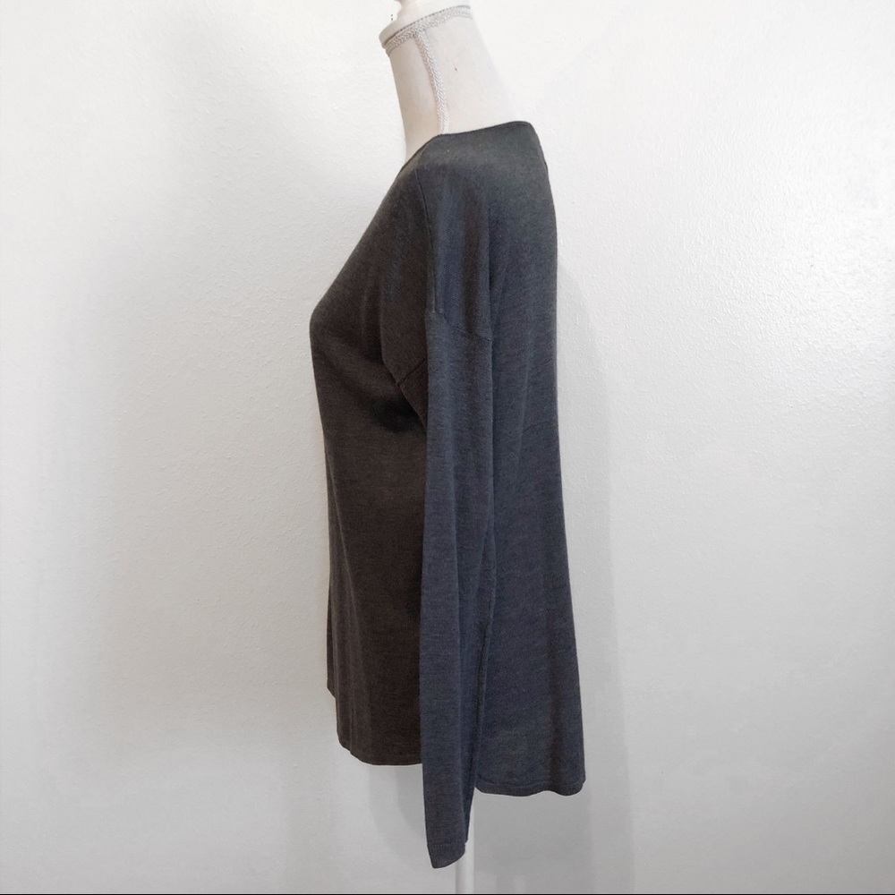 Charcoal fine knit sweater - Picture 2 of 4